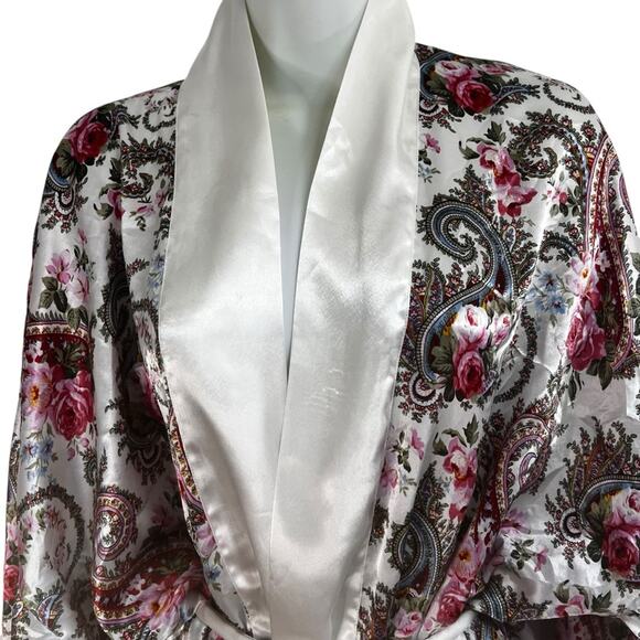 Victoria's Secret Gold Label | White & Pink Satin Short Sleeve Robe | Paisley OS - Picture 3 of 10